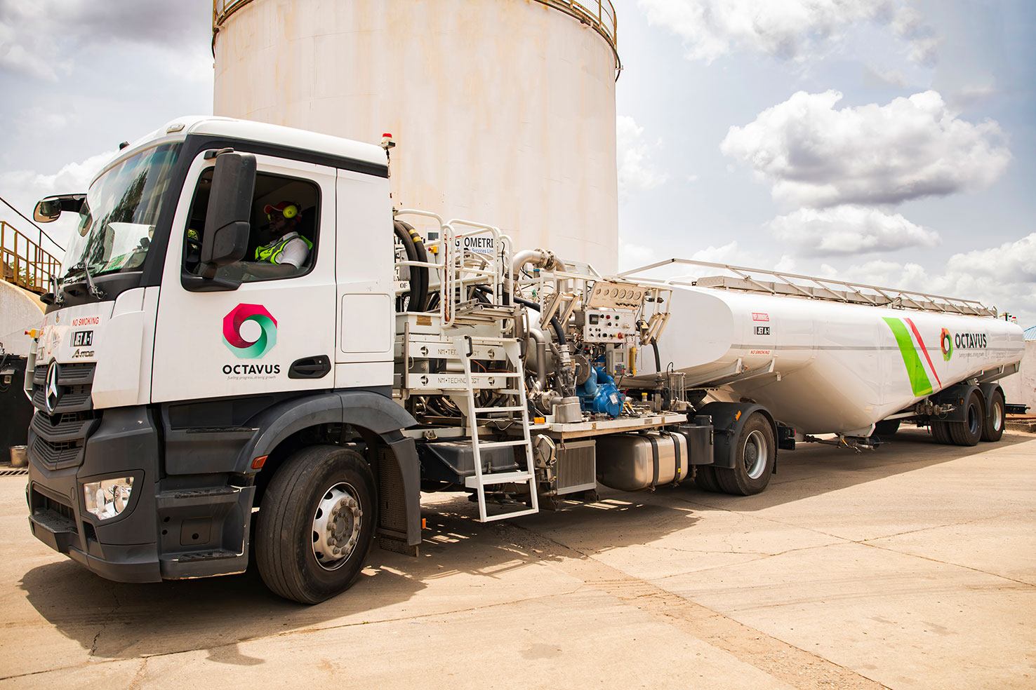 Octavus browser and tank farm